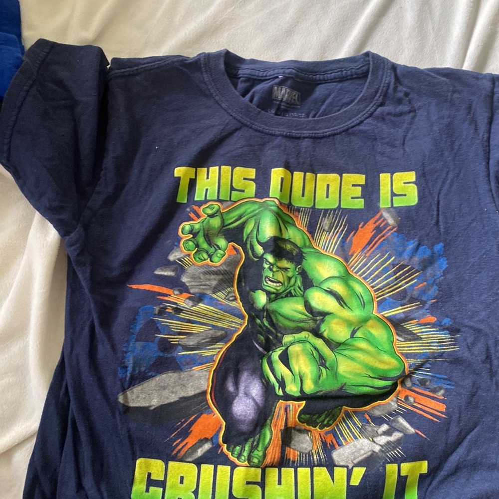4 marvel superheroes t-shirts - Picture 4 of 11